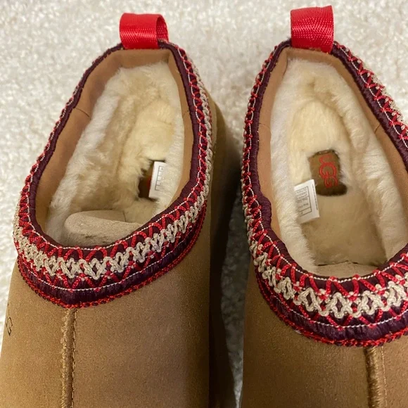 UGG Tazz Women's Tan Flats with Red Trim - Picture 4 of 12